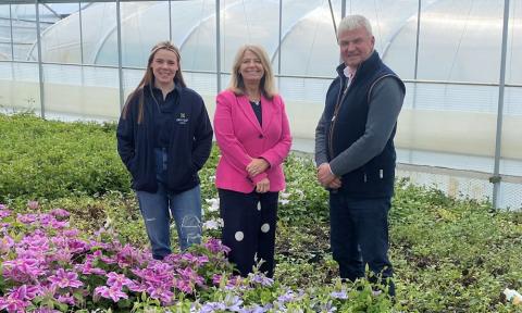 Harriett Baldwin MP visits New Leaf Plants in Sedgeberrow 