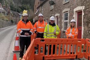 Harriett Baldwin visits the gas pipe replacement work in West Malvern
